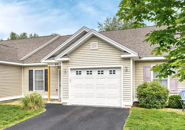 Photo 2 of Condo for sale at 28 Owens Dr #90, Swanzey, NH 03446 | MLS# 5097078 | Listing updated on 2026-07-08