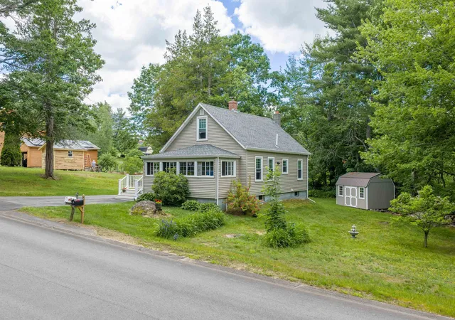 Photo 3 of Single family home for sale at 73 Old Prescott Hill Rd, Laconia, NH 03246 | MLS# 5097087 | Listing updated on 2026-07-08