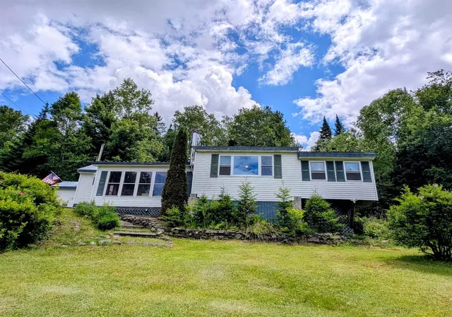 4th image of 16 Griffin Rd, Stewartstown, NH 03576 | MLS# 5097107