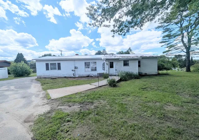 4th image of 264 Breezy Hill Rd, Saint Johnsbury, VT 05819 | MLS# 5097113