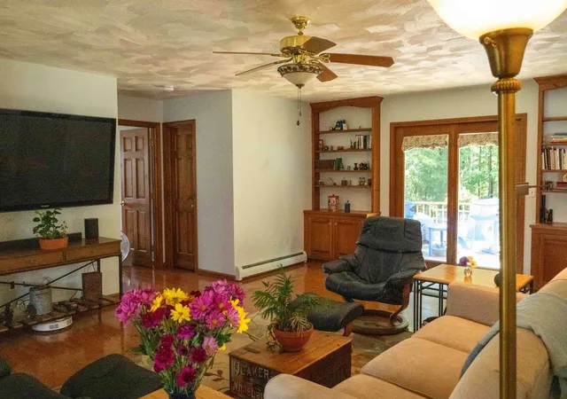 Photo 3 of Single family home for sale at 46 Cobble Hill Mdws, Barre Town, VT 05641 | MLS# 5097123 | Listing updated on 2026-09-16