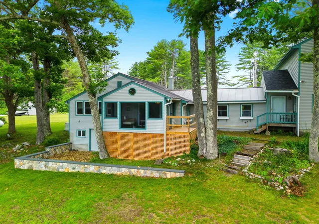 Homes for sale in Andover, NH | 411 Bay Rd, Andover, NH 03216 | MLS# 5097125