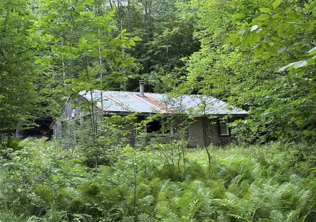 Photo 2 of Single family home for sale at 5423 Old County   South Rd, Waterford, VT 05819 | MLS# 5097138 | Listing updated on 2026-07-07