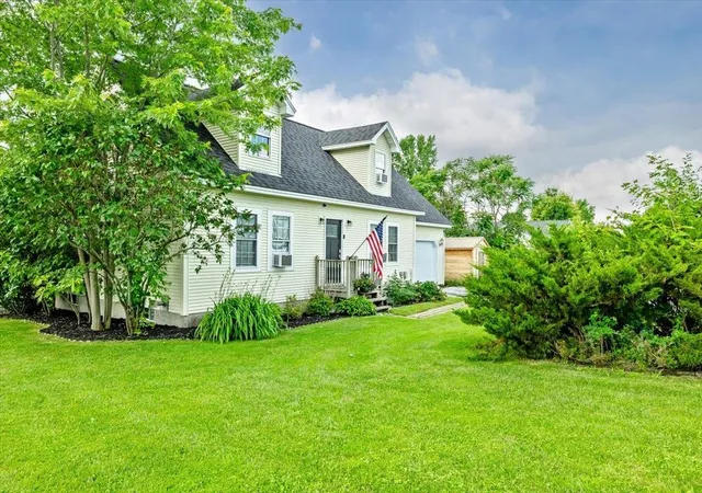 3rd image of 1 Glen Ridge Ln, Saint Albans, VT 05478 | MLS# 5097150