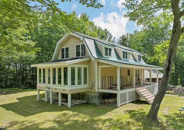 Homes for sale in Groton, NH | 61 Macdonald Ln, Groton, NH 03266 | MLS# 5097186