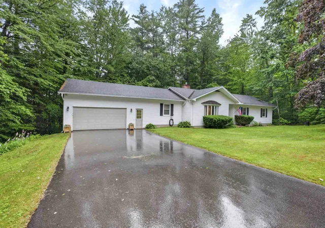 2nd image of 12 Snowshoe Hill Rd, Claremont, NH 03743 | MLS# 5097190