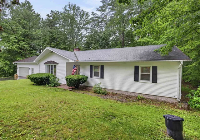 4th image of 12 Snowshoe Hill Rd, Claremont, NH 03743 | MLS# 5097190