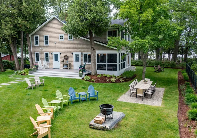 Photo 3 of Single family home for sale at 1333 Colchester Point Rd, Colchester, VT 05446 | MLS# 5097195 | Listing updated on 2026-07-28