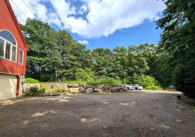 4th image of 76 Hampstead Rd, Danville, NH 03819 | MLS# 5097199