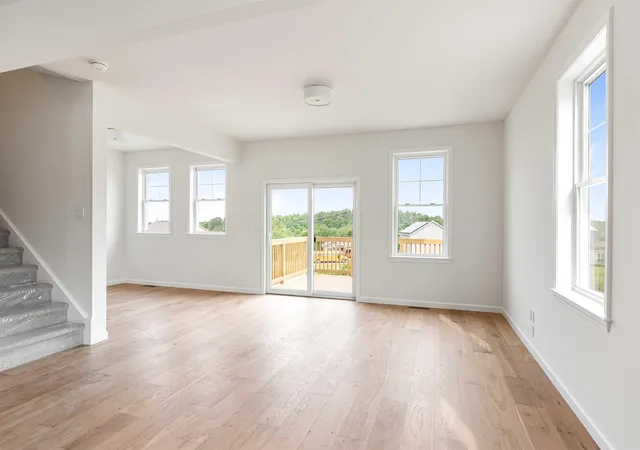 2nd image of 14 Dogwood Cir #14L Gray, Milton, VT 05468 | MLS# 5097203