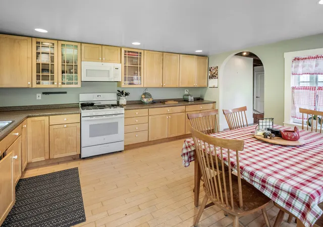 Homes for sale in Woodstock, VT | 1326 Curtis Hollow Rd, Woodstock, VT 05091 | MLS# 5097258
