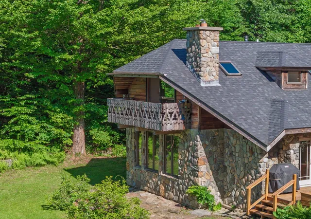 5th image of 952 Bakersfield Rd, Jeffersonville, VT 05464 | MLS# 5097301