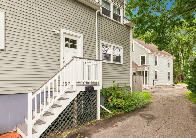 Homes for sale in Exeter, NH | 30 River St, Exeter, NH 03833 | MLS# 5097333