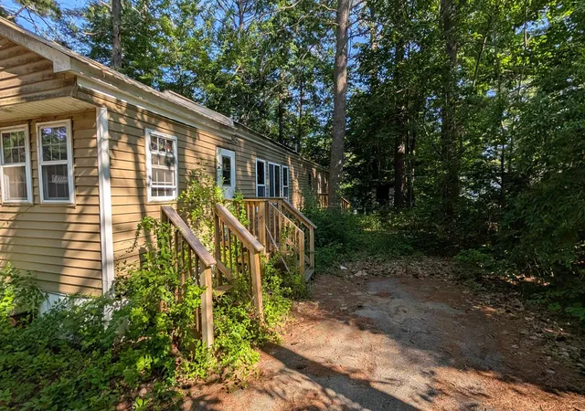 2nd image of 8 Hubbard Rd, Deering, NH 03244 | MLS# 5097336