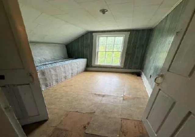 Photo 4 of Multi family home for sale at 90 Mount Vernon St, Saint Johnsbury, VT 05819 | MLS# 5097339 | Listing updated on 2026-09-08