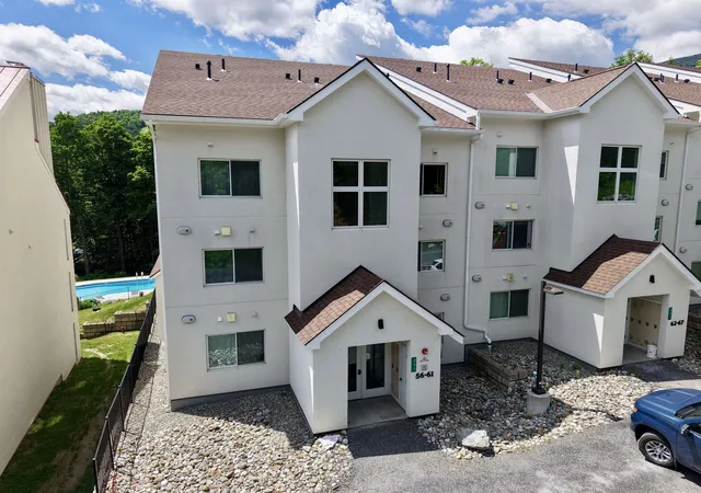 2nd image of 251 Mountainside Dr #59, Warren, VT 05674 | MLS# 5097358