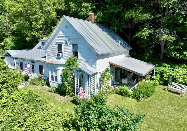 3rd image of 1098 Creamery Rd, Ryegate, VT 05069 | MLS# 5097380