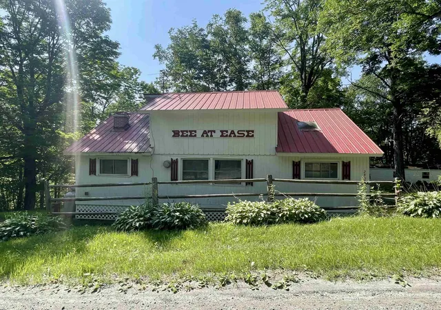 5th image of 2408 Shadow Lake Rd, Concord, VT 05824 | MLS# 5097382