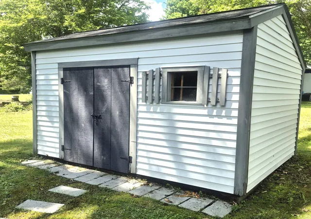 Homes for sale in Claremont, NH | 11 Angela Pl #11, Claremont, NH 03743 | MLS# 5097386