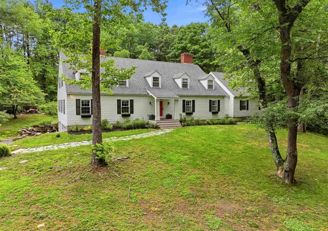 60th image of 1 Chandler Rd, Bedford, NH 03110 | MLS# 5097392