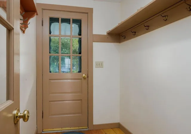 4th image of 1051 Cross Rd, Strafford, VT 05072 | MLS# 5097395