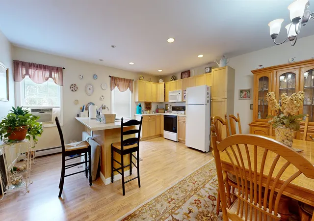 Photo 3 of Multi family home for sale at 198 Elm St, Manchester Center, VT 05255 | MLS# 5097410 | Listing updated on 2026-08-25