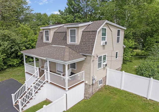 Photo 3 of Single family home for sale at 74 Maynesboro St, Berlin, NH 03570 | MLS# 5097437 | Listing updated on 2026-07-26