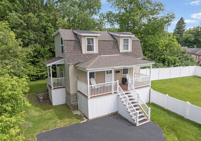 Photo 4 of Single family home for sale at 74 Maynesboro St, Berlin, NH 03570 | MLS# 5097437 | Listing updated on 2026-07-26