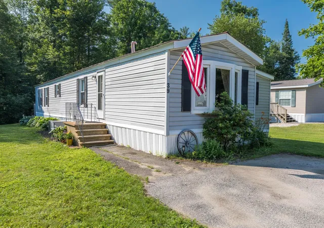 Photo 3 of Manufactured home for sale at 39 Hilton Ave, Exeter, NH 03833 | MLS# 5097450 | Listing updated on 2026-07-08