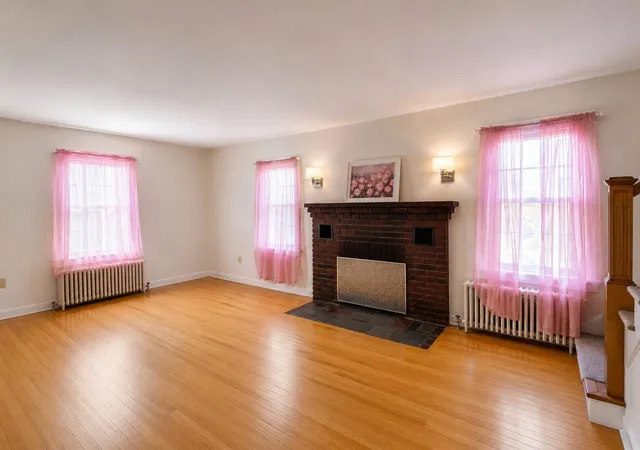 2nd image of 26 North Union St, Burlington, VT 05401 | MLS# 5097461