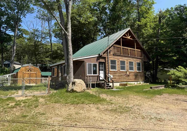 2nd image of 37 Camp Loop Rd, Bartlett, NH 03812 | MLS# 5097478