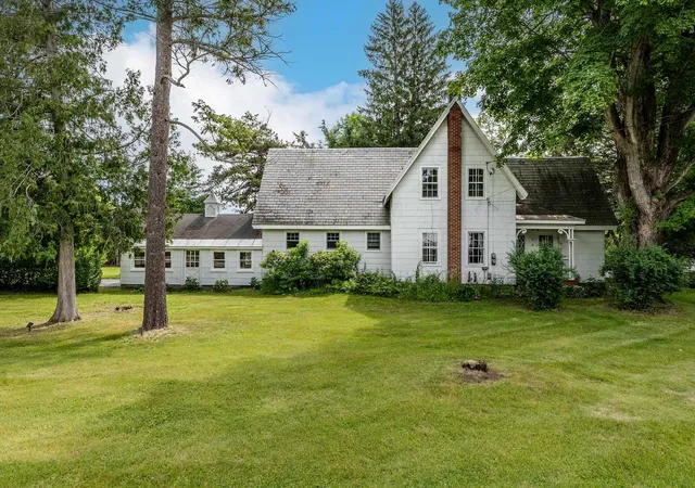 Homes for sale in Shaftsbury, VT | 96 Twitchell Hill Rd, Shaftsbury, VT 05262 | MLS# 5097504