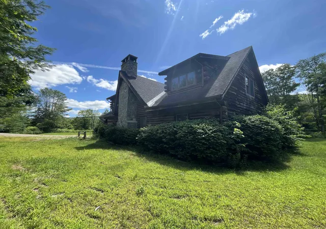 Homes for sale in Cavendish, VT | 1104 Main St, Cavendish, VT 05142 | MLS# 5097509
