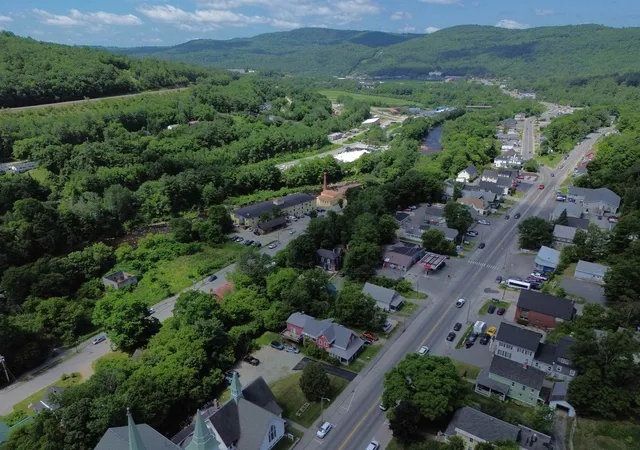 Homes for sale in Littleton, NH | 207 Main St, Littleton, NH 03561 | MLS# 5097515