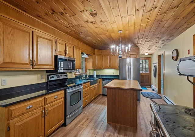 4th image of 23 Devon Dr, Danville, NH 03819 | MLS# 5097541