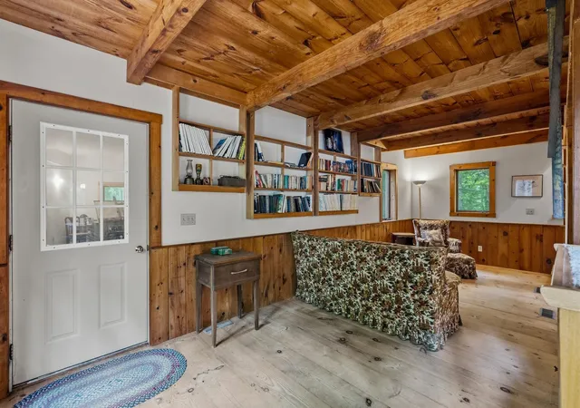 3rd image of 18 Devon Dr, Danville, NH 03819 | MLS# 5097545