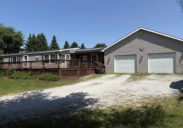 3rd image of 936 Cook Rd, Sheldon, VT 05450 | MLS# 5097547