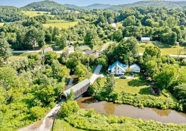 Photo 4 of Sale Pending at 154 Bridge St, East Fairfield, VT 05448 | MLS# 5097557 | Listing updated on 2026-08-26