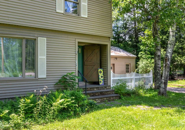 Homes for sale in Jamaica, VT | 3327 Route 30, Jamaica, VT 05343 | MLS# 5097573