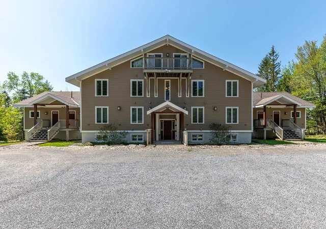 Photo 2 of Condo for sale at 31 Farm Rd #D2, Peru, VT 05152 | MLS# 5097574 | Listing updated on 2026-07-10