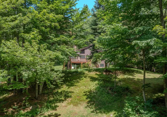 Photo 2 of Single family home for sale at 106 Livingston Rd, Meredith, NH 03253 | MLS# 5097581 | Listing updated on 2026-09-05