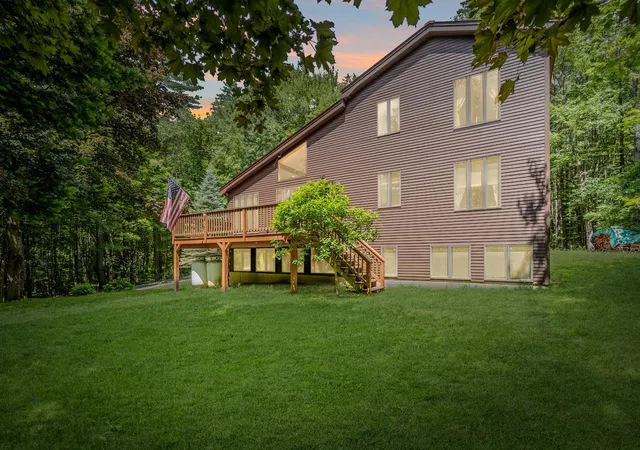 Photo 3 of Single family home for sale at 106 Livingston Rd, Meredith, NH 03253 | MLS# 5097581 | Listing updated on 2026-09-05