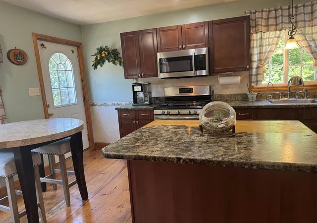 Photo 3 of Single family home for sale at 107 Blake Hl Rd, Center Ossipee, NH 03814 | MLS# 5097591 | Listing updated on 2026-10-06