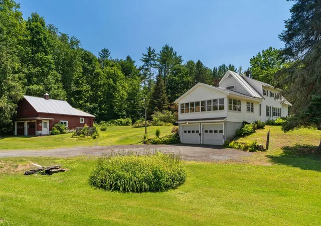 Photo 1 of Single family home for sale at 140 Haven Cemetery Rd, South Royalton, VT 05068 | MLS# 5097595 | Listing updated on 2026-07-06