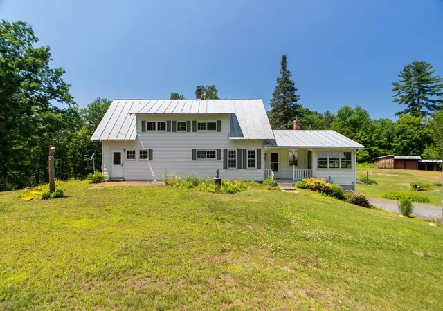 Photo 3 of Single family home for sale at 140 Haven Cemetery Rd, South Royalton, VT 05068 | MLS# 5097595 | Listing updated on 2026-07-06