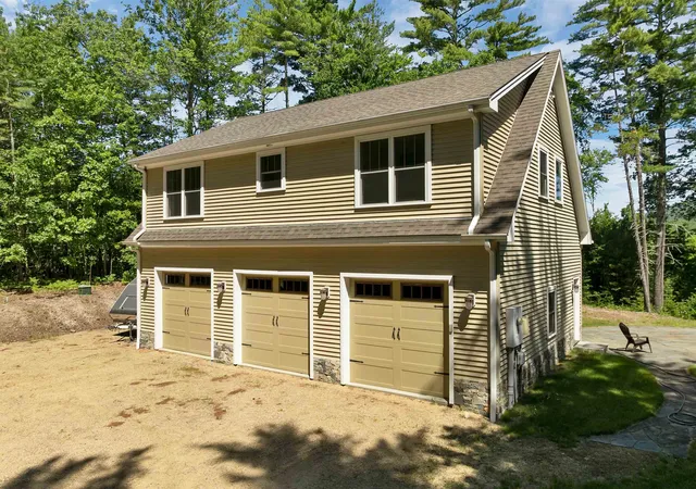 1st image of 41 Beaver Pond Rd, Moultonborough, NH 03254 | MLS# 5097613