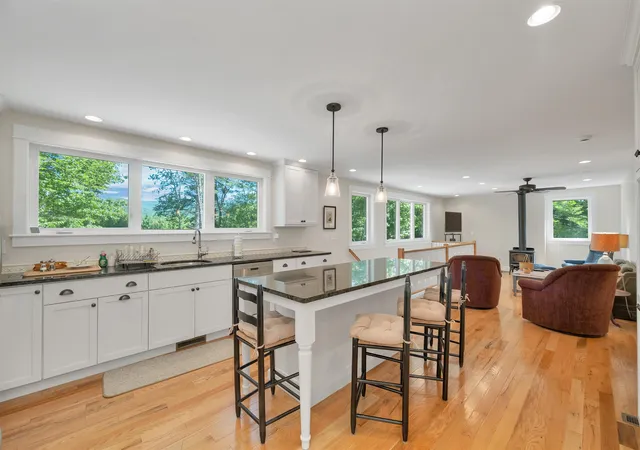 2nd image of 41 Beaver Pond Rd, Moultonborough, NH 03254 | MLS# 5097613