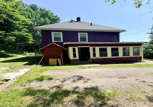Photo 3 of Single family home for sale at 25 Clark St, Newport, VT 05855 | MLS# 5097622 | Listing updated on 2026-07-14