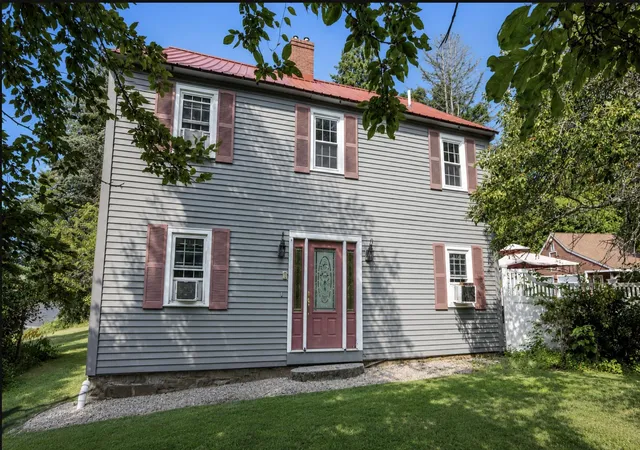 Photo 3 of Sale Pending at 1 Heritage Dr, Rollinsford, NH 03869 | MLS# 5097641 | Listing updated on 2026-09-10
