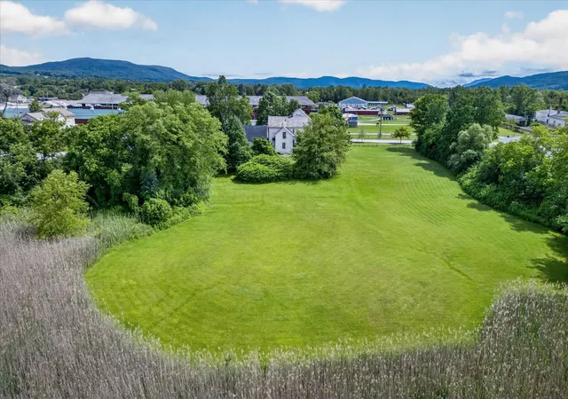 Photo 3 of Single family home for sale at 45 Park St, Rutland, VT 05701 | MLS# 5097658 | Listing updated on 2026-09-28